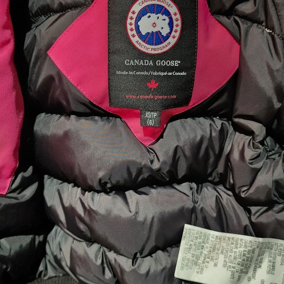 Canada goose Jacket - Picture 4 of 15